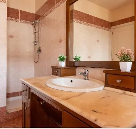 In Sardinia Relax, La Casa Delle Fate Bed & Breakfast Giave